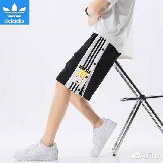 Шорты Adidas