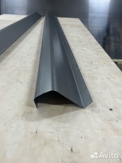 Пороги Renault Logan