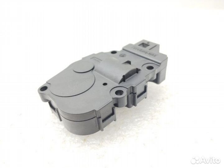 Сервопривод заслонок печки Bmw 3-Series E90 2.5