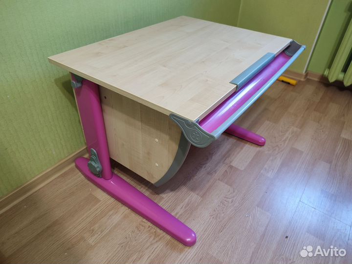 Растущая парта для школьника