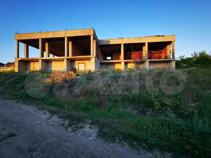 Дом 220 м² на участке 13 сот.