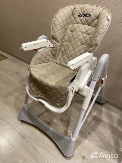 Стульчик для кормления с шезлонгом Babyton