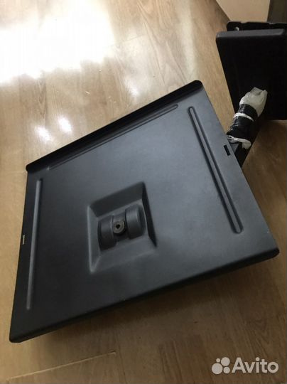 Полка-подставка под телевизор