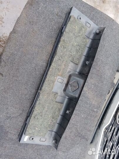 Накладка замка багажника Лачетти хэтчбек