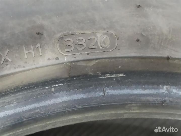 Hankook Winter I'Cept Evo 3 X W330A 235/55 R19