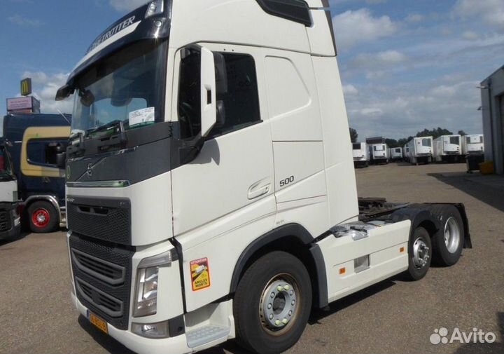 В разборке грузовик Volvo,FH с 2013