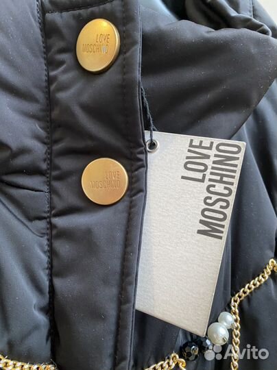Пальто зимнее новое Love Moschino размер M-L