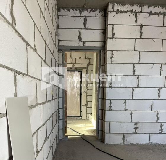 3-к. квартира, 112 м², 3/14 эт.