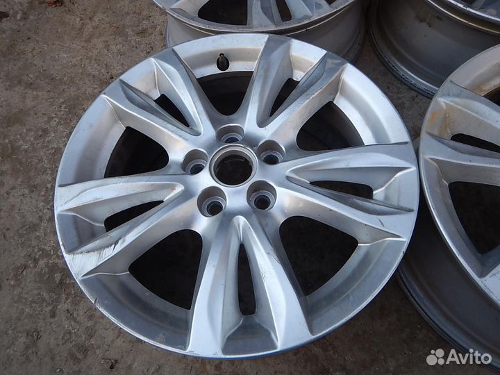 Комплект дисков литых R16 5*105 j6,5 ET39 DIA56,6