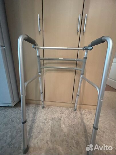 Ходунки для взрослых