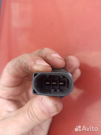 Датчик давления топлива с топливной рампы Bosch