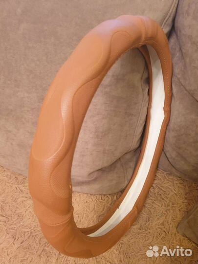 Чехол на руль автомобиля