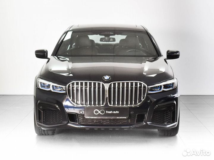 BMW 7 серия, 2022