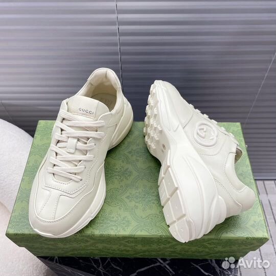 Кроссовки gucci