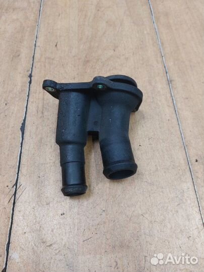 Корпус термостата Ford Focus 2 hwda 2005