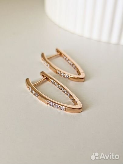 Классические серьги с фианитами золото 585 RG