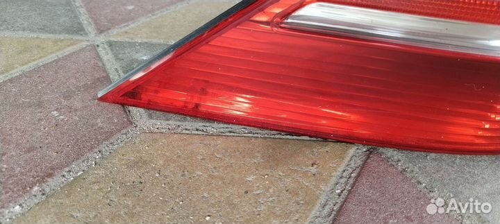 Задний фонарь mercedes w220 S-Class