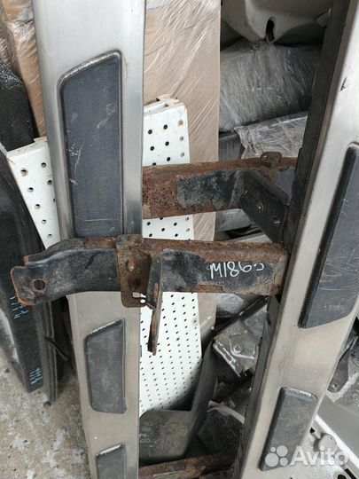 Подножка / порог Audi Q7 S Line 4LB cjga 2011