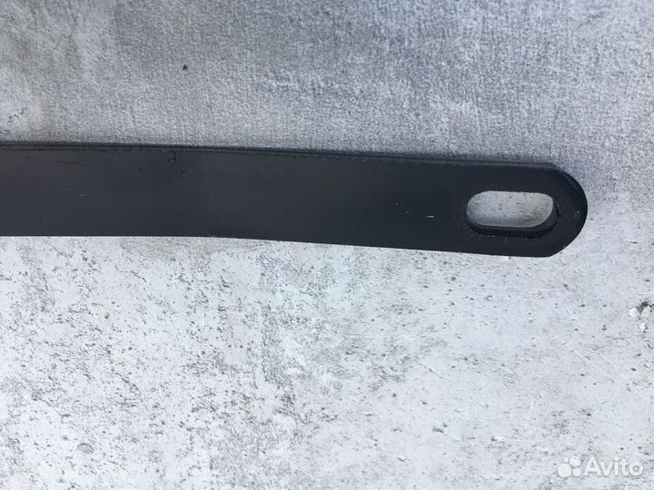 Распорка Mercedes W205 A2056201700