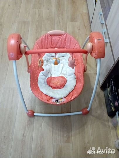 Детская электронная качель