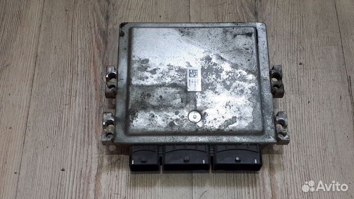 Блок управления двигателем эбу Мозги Renault megan