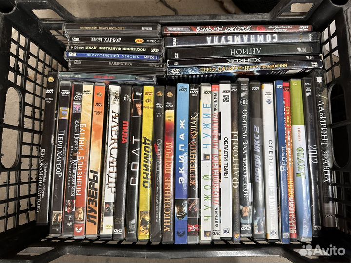 DVD, кассеты, VHS, бабины, CD, игры pc, ps3