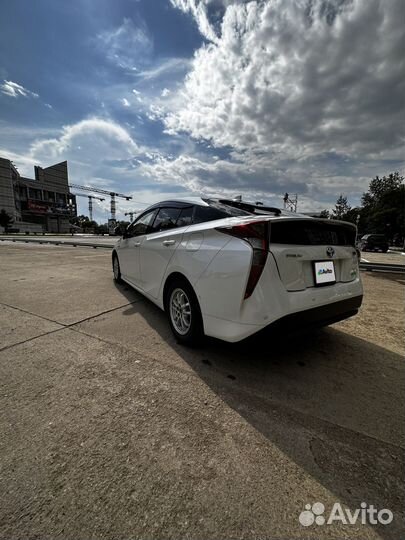 Toyota Prius 1.8 CVT, 2018, 130 000 км