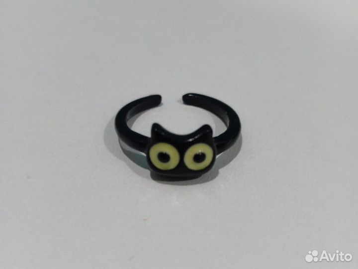 Женское кольцо