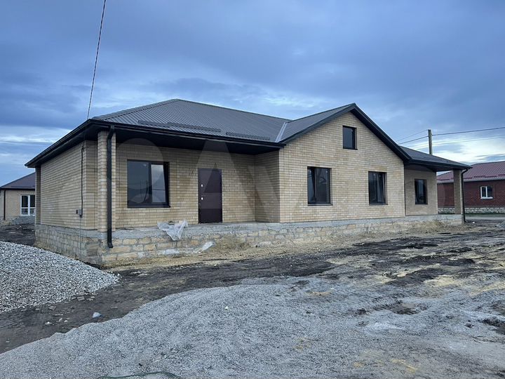 Коттедж 107 м² на участке 3 сот.