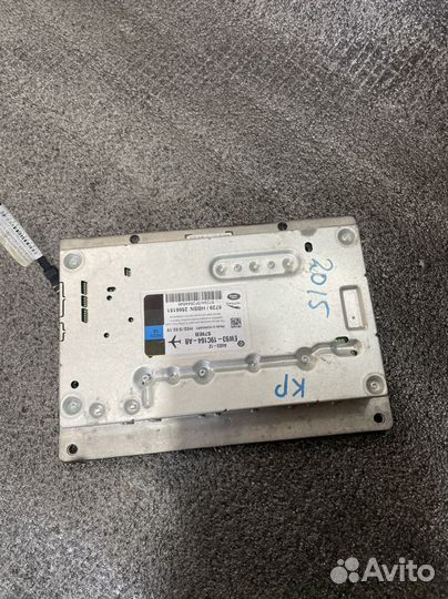 Усилитель акустической Land Rover Discovery