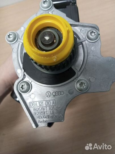 Помпа ваг с термостатом на Фольксваген ген 2 turbo