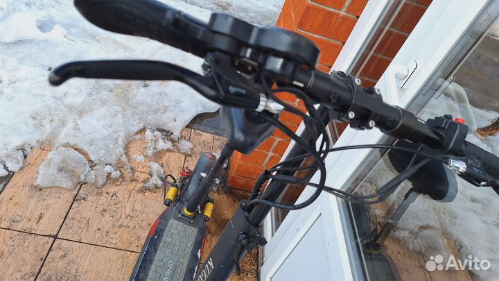 Электросамокат Kugoo m4 pro