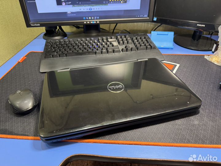 Ноутбук dell inspiron M5040