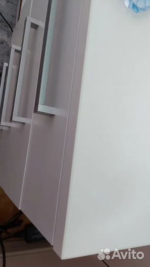 Компьютерный стол угловой белый