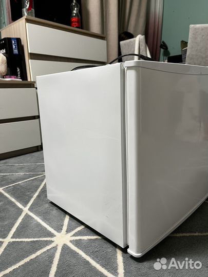 Холодильник dexp