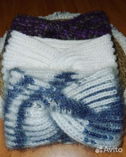 Повязка на голову вязаная