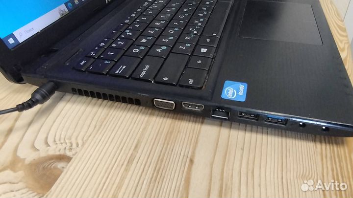 Asus X55A B950 4GB 120Gb SSD IntelHD WIN10