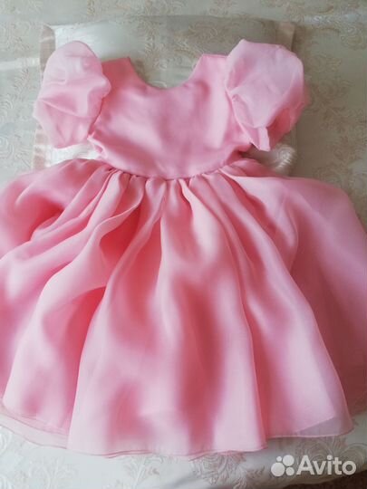 Платье для девочки новое