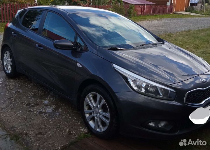Kia Ceed 1.6 AT, 2015, 192 000 км