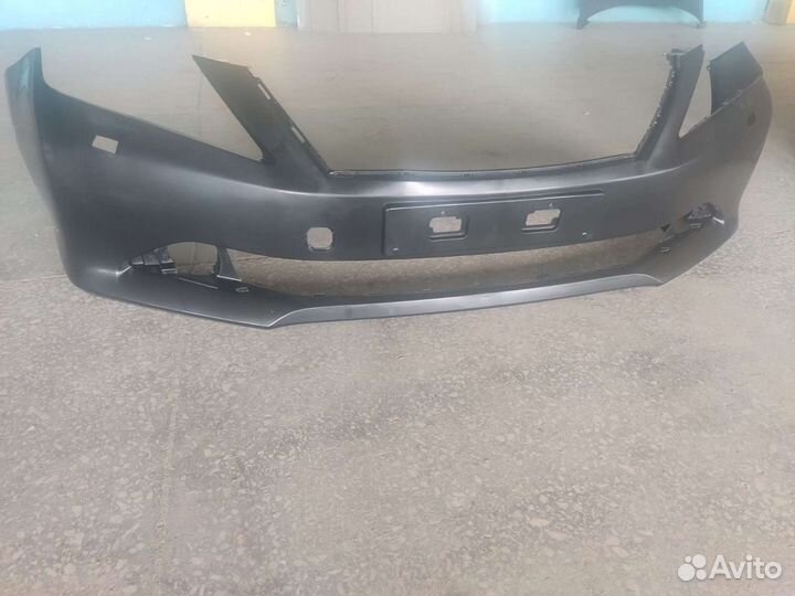 Бампер Тойота Камри 50. 11-14 г.в. под омыватели