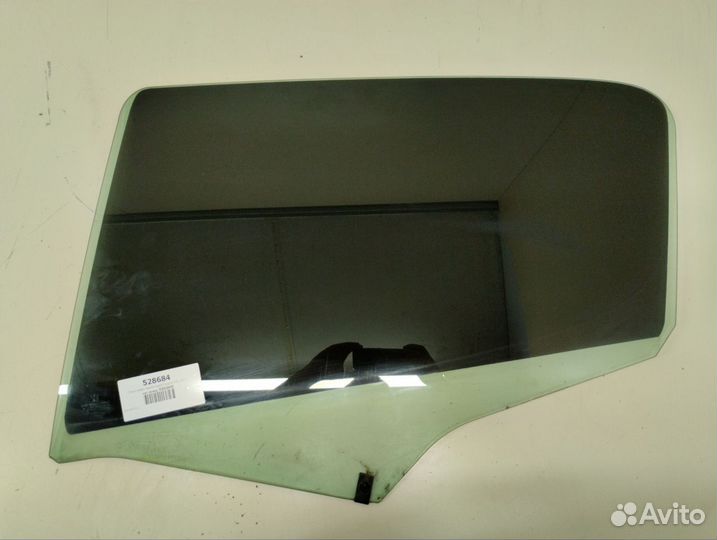 Стекло двери задней левой Peugeot 308 2007