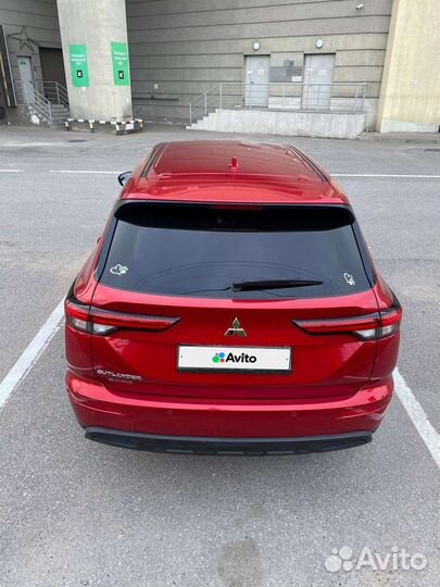 Mitsubishi Outlander 2.5 CVT, 2021, 27 000 км