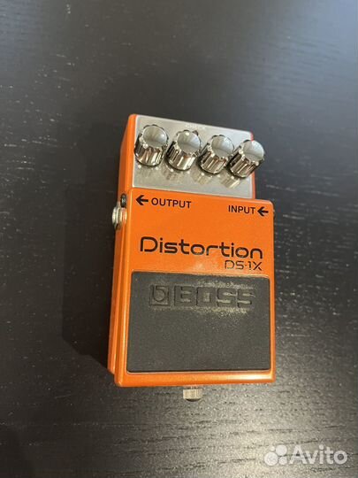 Гитарная педаль эффектов/ примочка Boss DS-1X