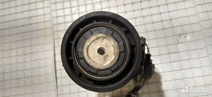 Компрессор кондиционера Audi A6 C6 3.2 AUK