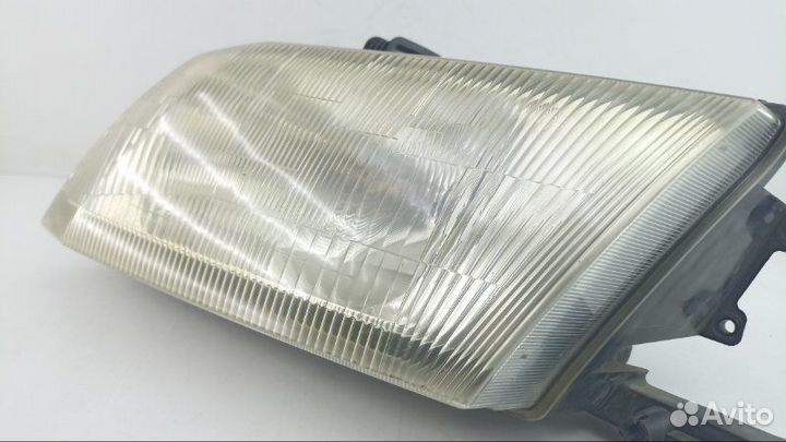 Фара левая Nissan Ad VFY11 1999