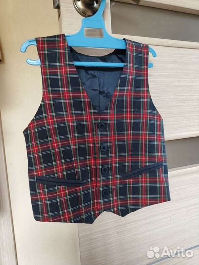 Жилетка 6-7лет форменная 11 лицей