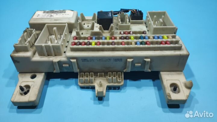 Блок предохранителей салонный для Ford Focus 2