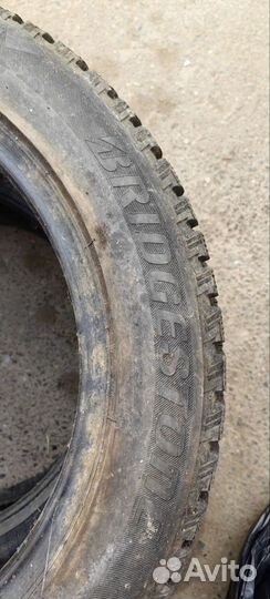 Bridgestone Blizzak Spike-01 205/55 R16