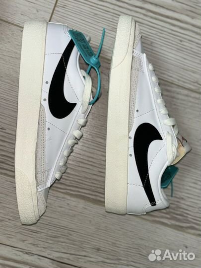 Кроссовки женские Nike Blazer Low '77 Vintage