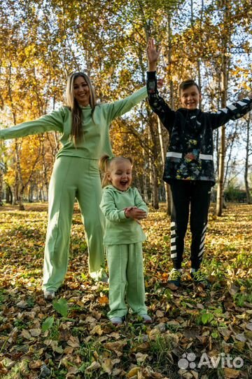 Костюм спортивный